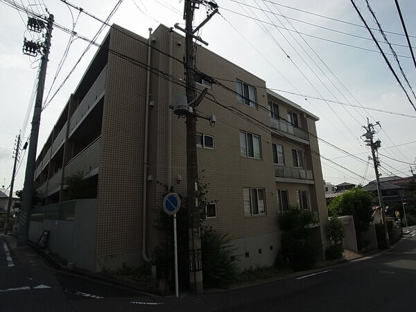 【グレイス本山】外観