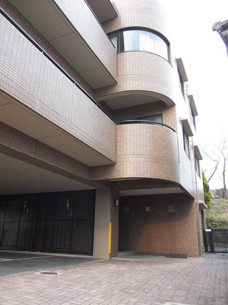 プリモカーサ自由ヶ丘