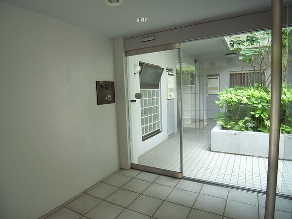 グレイス春岡 3枚目 グレイス春岡