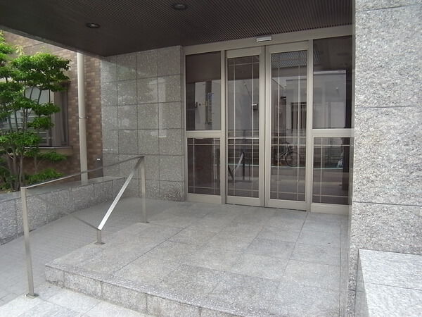 モアグレース春岡 3枚目 モアグレース春岡