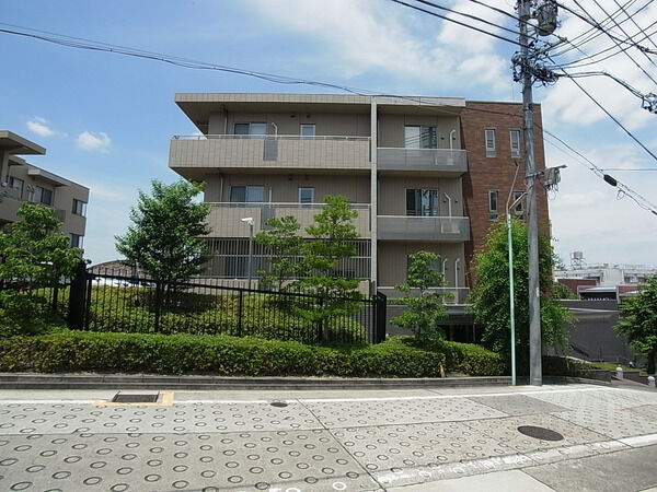 【ザ・コート東山元町】外観写真