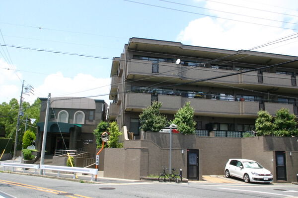 ライオンズガーデンヒルズ富士見台 2枚目 ライオンズガーデンヒルズ富士見台