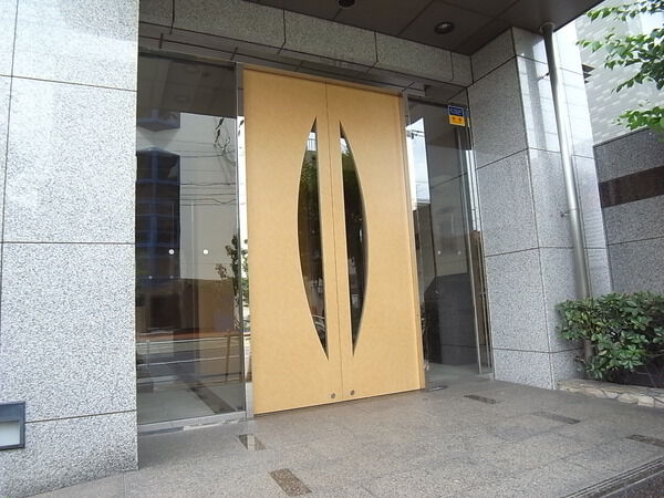 メイツ春岡