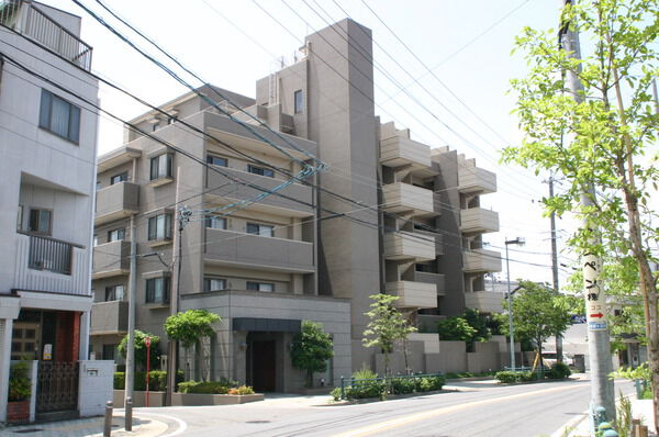 鹿子殿アルターナ