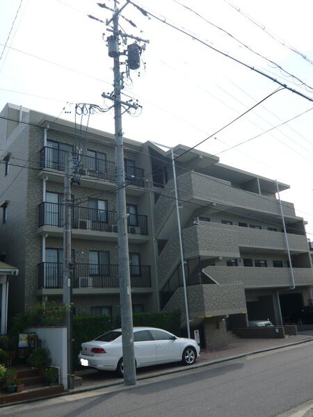 萩原町パークホームズ 3枚目 萩原町パークホームズ