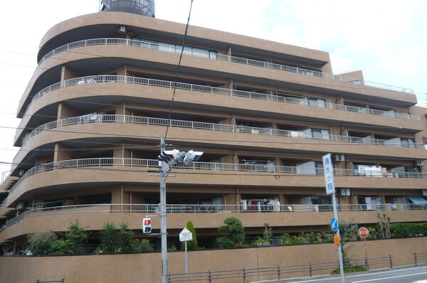 三旺マンション清水ヶ岡