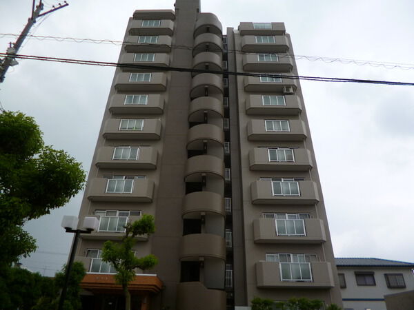 シャトー鳥居松Ⅲ 2枚目 シャトー鳥居松Ⅲ