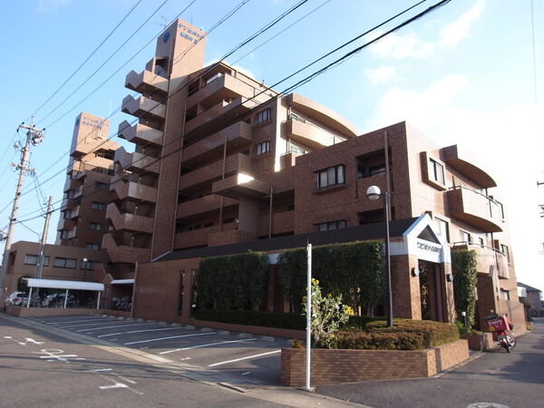 サンピボット春日井2