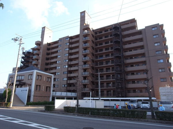 サンピボット春日井