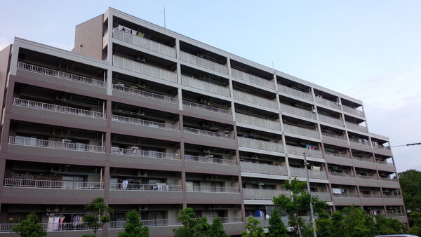 【シャレール城山】外観写真