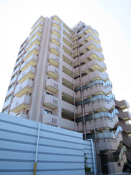 【宝マンション上小田井第5】外観 【宝マンション上小田井第5】外観