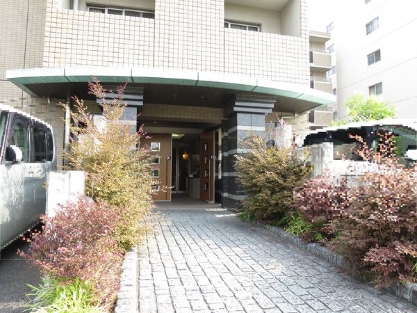 【ユニーブル庄内公園】アプローチ