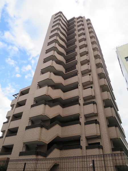 グラン・コート名西