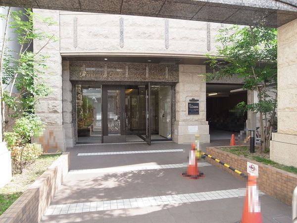 【プレサンス大須観音駅前サクシード】エントランス