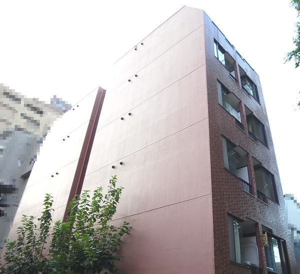 【セザール金山】外観