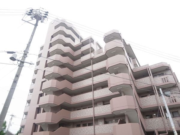 【宝マンション白鳥】外観
