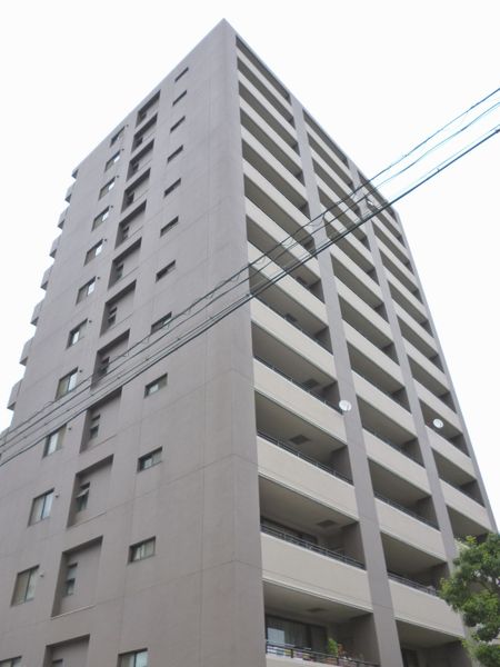 パーク・ホームズ白鳥