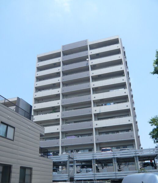 【リビオ高畑東】外観