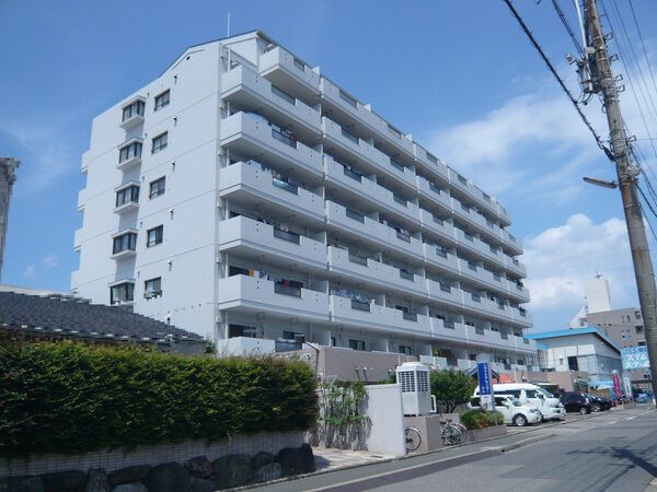 【サンマンション高畑】外観写真