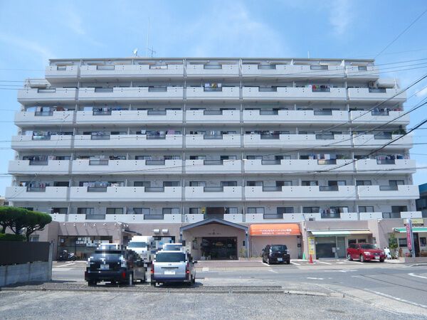 【サンマンション高畑】外観写真