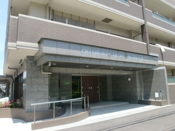 【グラン・コート荒子川公園Ⅲ】マンション入口