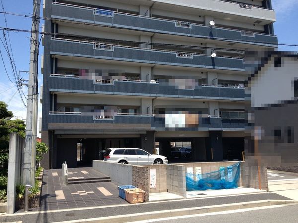 ファミリアーレみなとＶ