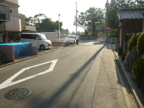 【宝マンション春田野】前面道路