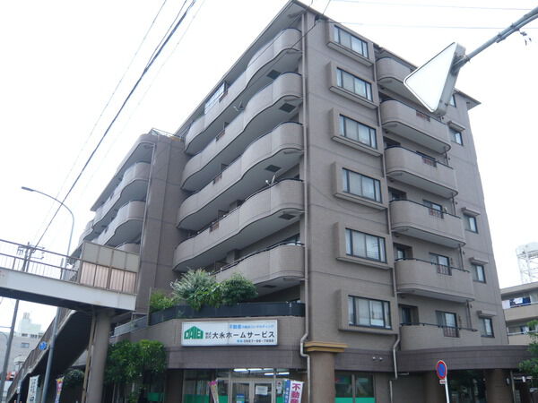 ライオンズマンション富吉 3枚目 ライオンズマンション富吉