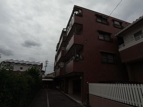 セザール新守山