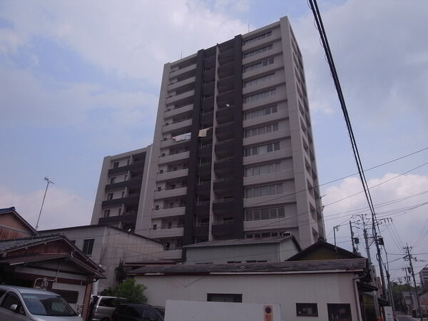 ロイヤルクレスト豊田