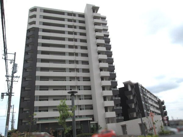 【ポレスター竜美丘プレミアムレジデンス】外観写真