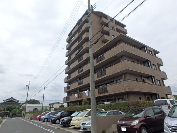 ファミール日進五番館 2枚目 ファミール日進五番館