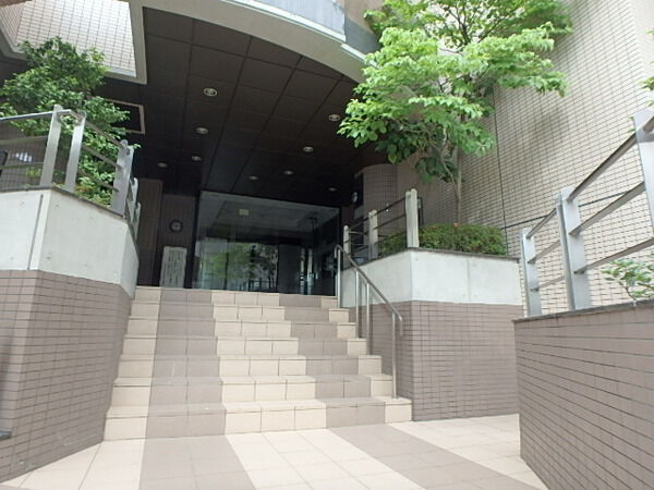 【グローリアスヒルズ日進第5】エントランス 【グローリアスヒルズ日進第5】エントランス