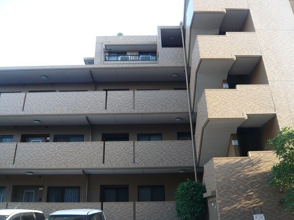 【ライオンズマンション原第3】外観