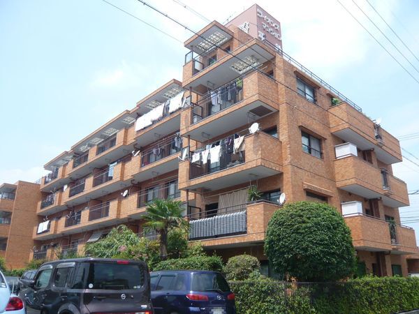 【ライオンズマンション平針】外観