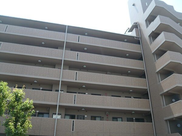 【ネオハイツ島田東】外観