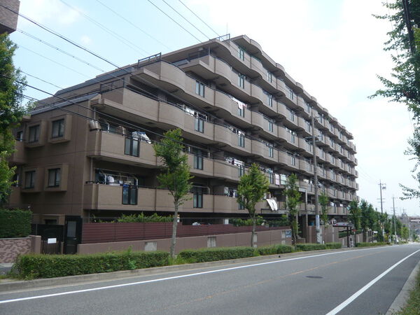 【ダイアパレス島田東星の丘】外観
