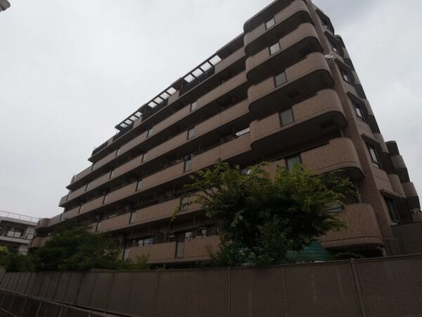 ライオンズマンション大高