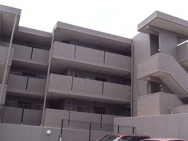 スカイハイツ鳴海の丘