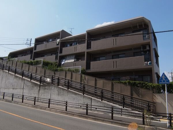 ユニーブル有松