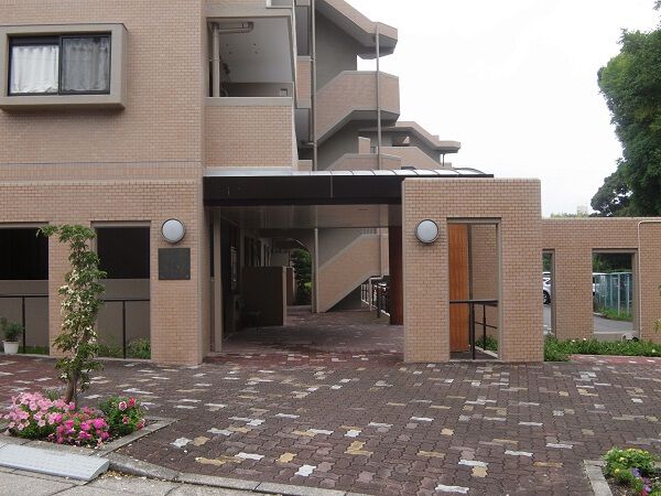 ユニーブル鳴海セゾン