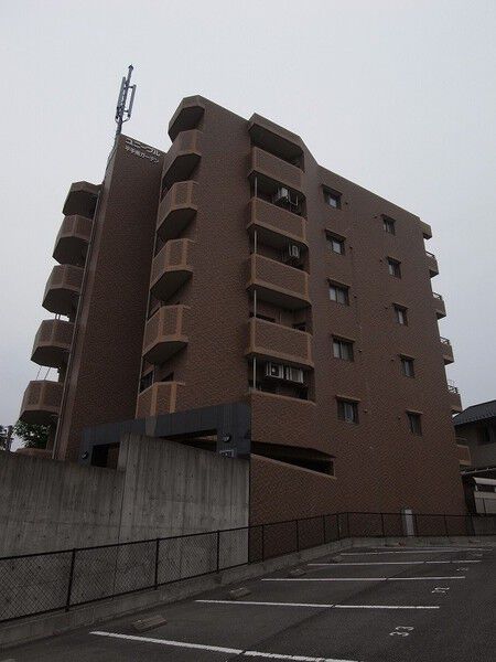 ユニーブル平手南ガーデン 2枚目 ユニーブル平手南ガーデン