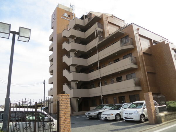 【エスポール弥生】外観画像