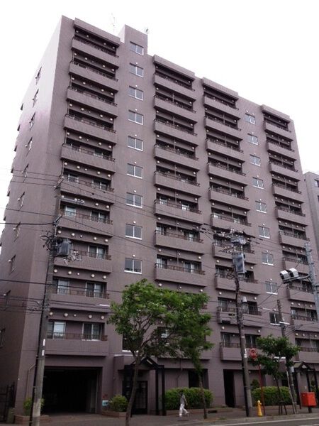 ハウスオブリザ菊水参番館