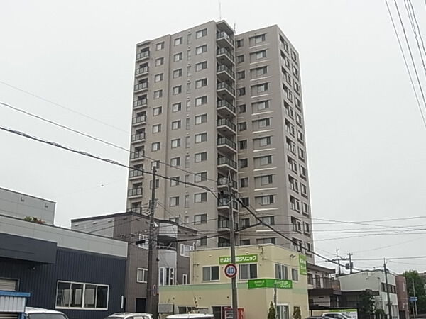 ブランズ東札幌図書館前