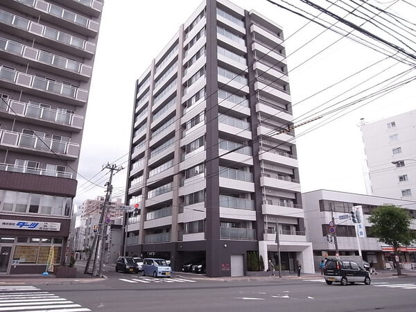 クリオ平岸