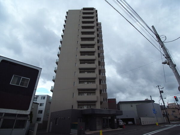 パシフィック東区役所前