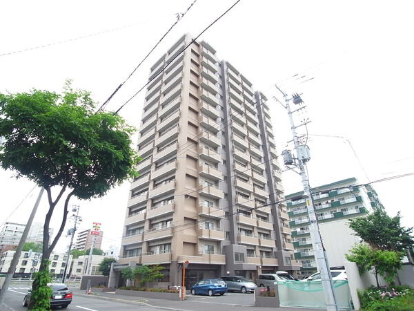 ロジェ札幌駅東