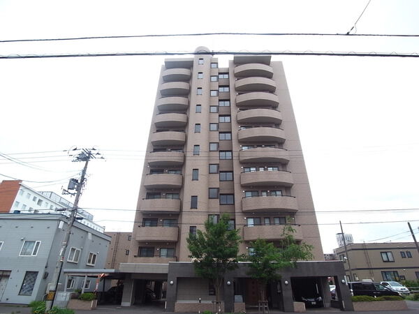 ラクラッセ札幌ステーションイースト