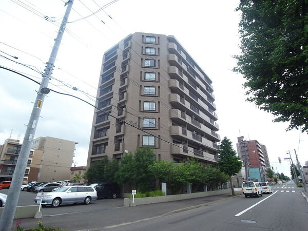 カルム元町弐番館